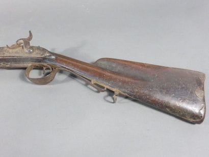 Fusil de chasse à silex transformé à percussion,...