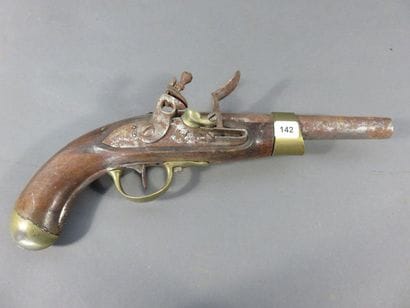Pistolet d’arçon à silex modèle An XIII....