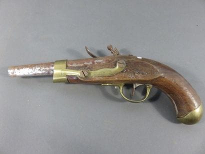 Pistolet d’arçon à silex modèle An XIII....