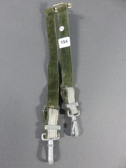 Suspentes pour dague d’officier de l’armée...