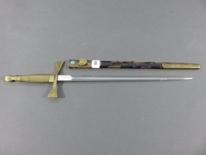 Dague de franc maçon. Fusée filigranée de...