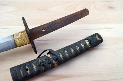 Sabre Katana indochinois. Poignée recouverte...