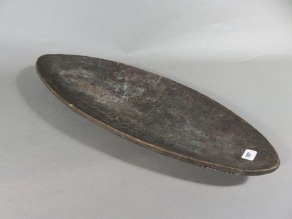 Deux Coupes. Bois tendre. Longueur : 53 cm.et 55...