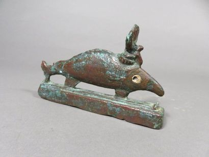 Statuette représentant un Oxyrinque sur une...