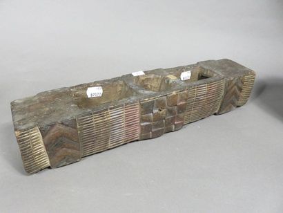 Lot : un ensemble de 12 paniers gigogne indonésien...