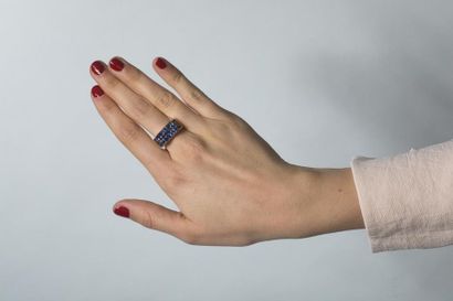 Bague de style années 40 en or ornée d’un...