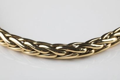 Collier en or jaune maille palmier, en chute....