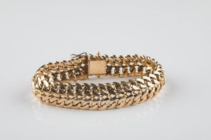 Bracelet massif maille sorcière en or jaune....