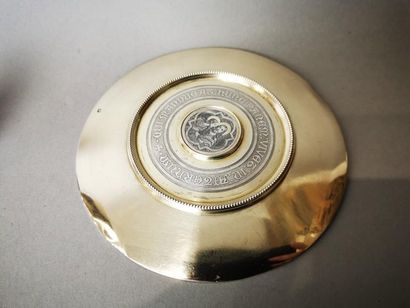 CALICE ET PATENE en argent et argent doré....