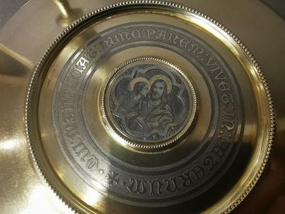 CALICE ET PATENE en argent et argent doré....