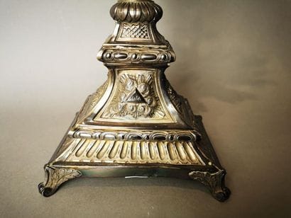 OSTENSOIR en argent. PARIS, 1819-1838. Il...