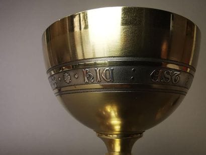 CALICE ET PATENE en argent et argent doré....