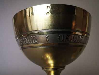 CALICE ET PATENE en argent et argent doré....