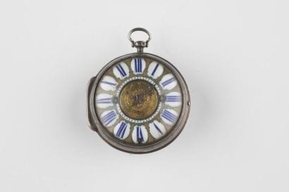 Bel oignon Louis XIV, montre réveil en argent,...