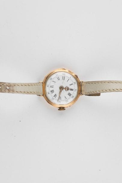 Montre pendentif en or 750 millièmes, (transformée...