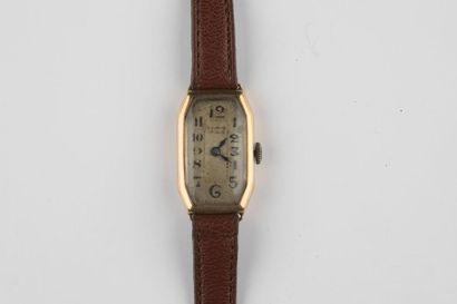Montre bracelet de dame en or 750 millièmes,...