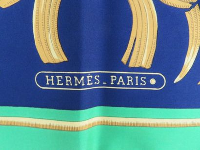 HERMES Paris Made in France

Carré en soie...