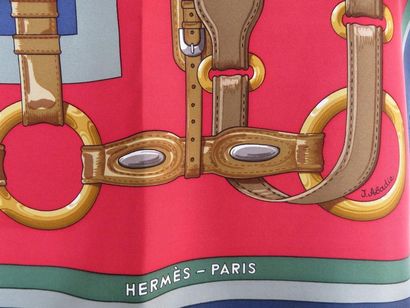 HERMES Paris Made in France

Carré en soie...