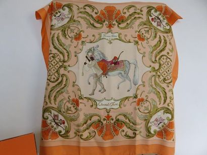 HERMES Paris Made in France

Carré en soie...