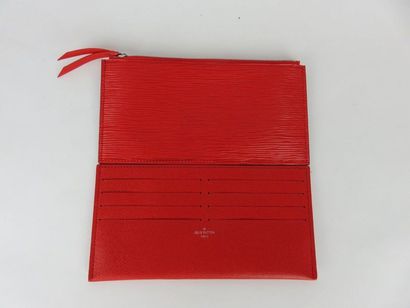Louis VUITTON

Porte-carte et pochette épi...