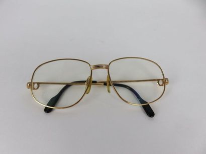 CARTIER, Must, série-limitée

Paire de lunettes...