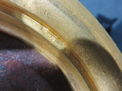 Paire d’importants candélabres en bronze...