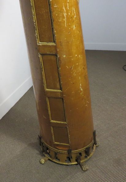 Sébastien ÉRARD

Jolie harpe en bois sculpté...