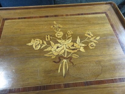 Bureau de pente en marqueterie de bois de...