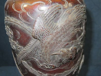JAPON 

Paire de vases montés en lampe en...
