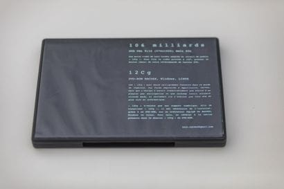 Loic CARDON 

106 milliards, 2010. DVD PAL...