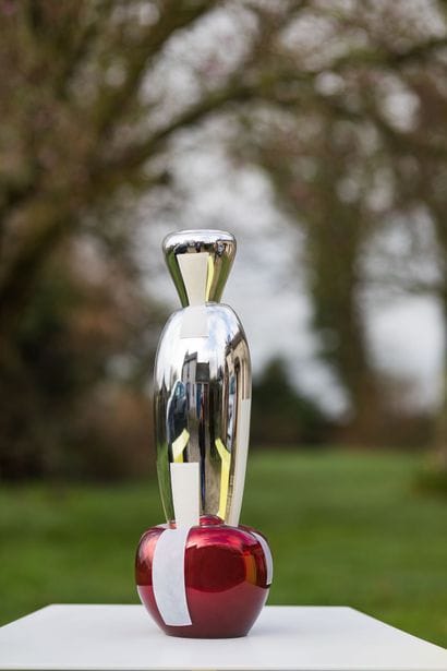 Vincent BREED 

Amphore, 2012. 

Verre soufflé,...