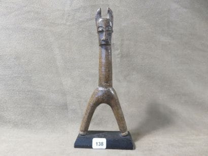 Potomo waka. Stone spear representing two...