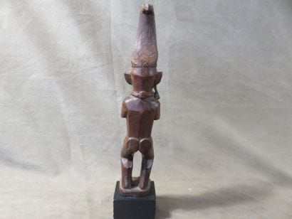 Statue of an Adu Zatua ancestor represented...