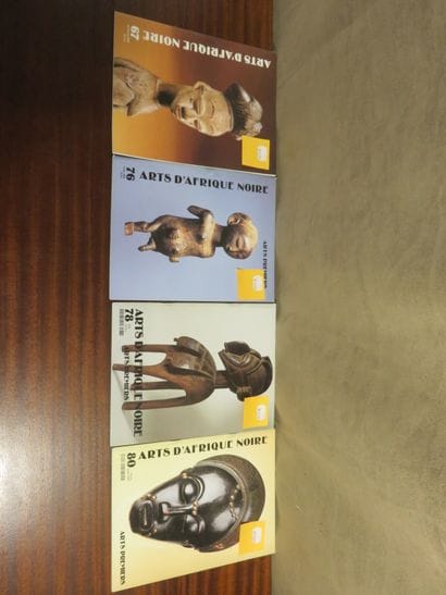 4 Revues Art d’afrique Noire Raoul Lehuard.n°67...
