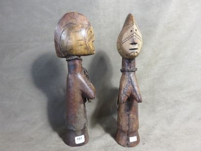 Deux poupées de fécondité biga. Le corps...