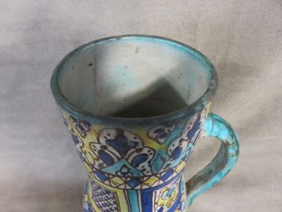 Ghorraf, pichet pour l’eau ou le lait, en...