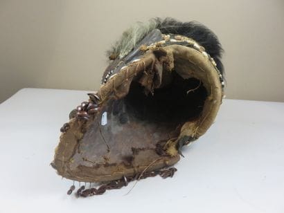 Masque heaume bwoom Il se caractérise par...