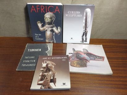 5 livres : Art et Mythologie figures Tshokwe...