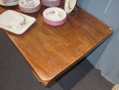 Grande table de monastère en chêne à plateau...
