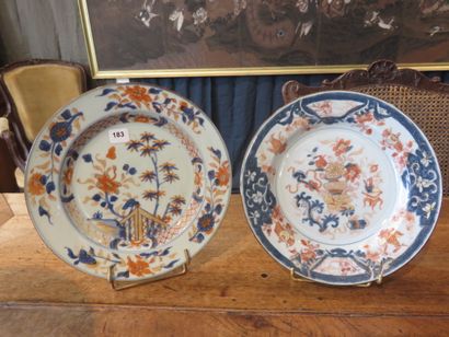 CHINE, Compagnie des Indes

Deux assiettes...