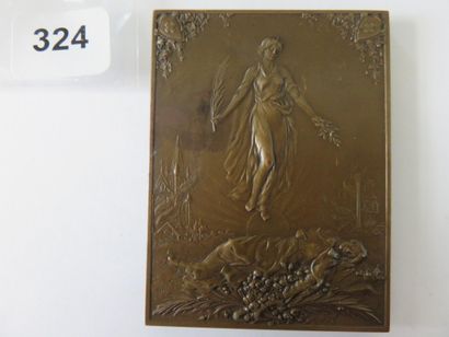 Plaquette - Aux Dames de la Croix Rouge,...