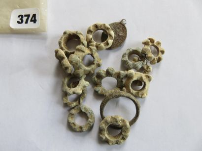 Divers - Lot de 13 Rouelles (Fusaîoles en...