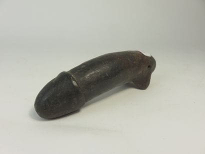 Ex voto / pendant representing a phallus....
