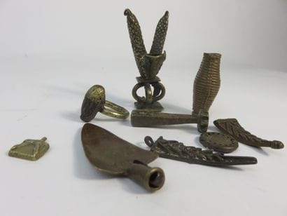 Un fort lot de neuf bronzes divers dont un...