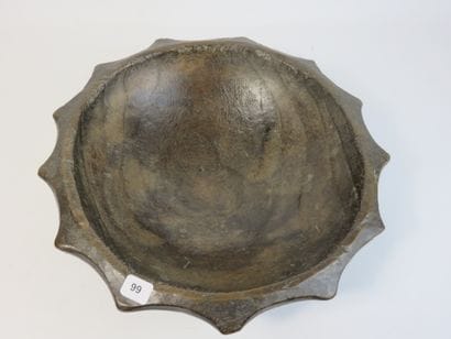 Star-shaped ritual cup. Wood with a patina...