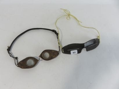 Lot: Pair of diving glasses composed of two...