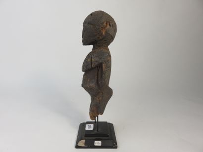 Fétiche Bateba. Ces statuettes étaient consacrées...