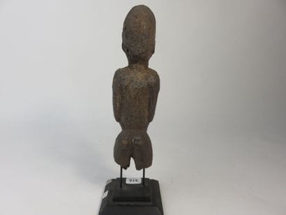 Fétiche Bateba. Ces statuettes étaient consacrées...