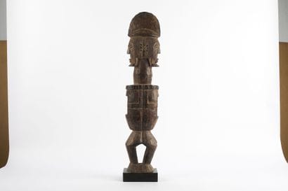 Ancêtre reliquaire Janus de tête et de corps,...