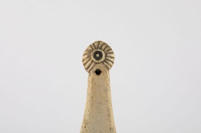 Patu-patu paraoa, à pommeau orné d’un motif...
